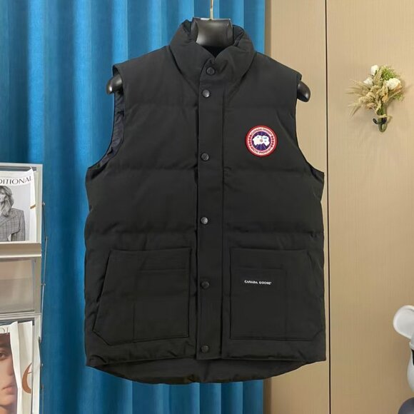 Canada Goose Men's Black Down Vest - Picture 2 of 10